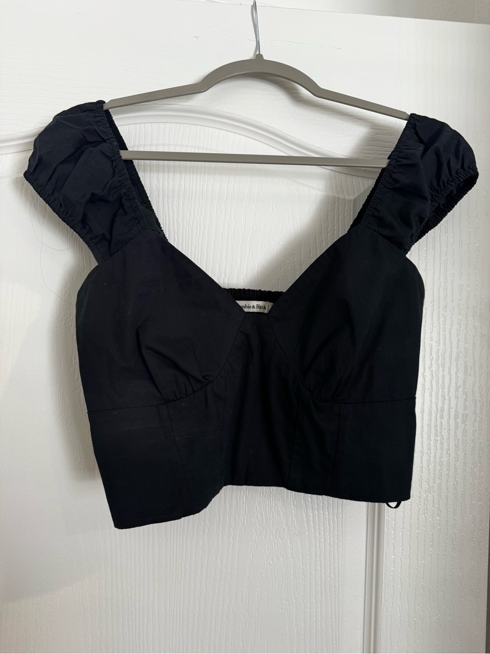 Abercrombie & Fitch Black Cropped Sweetheart Top with Puff Straps